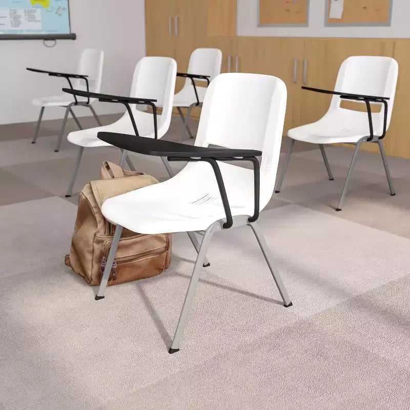 Sedia con Scocca Ergonomica con Tavoletta Ribaltabile per Mancini, Monoposto