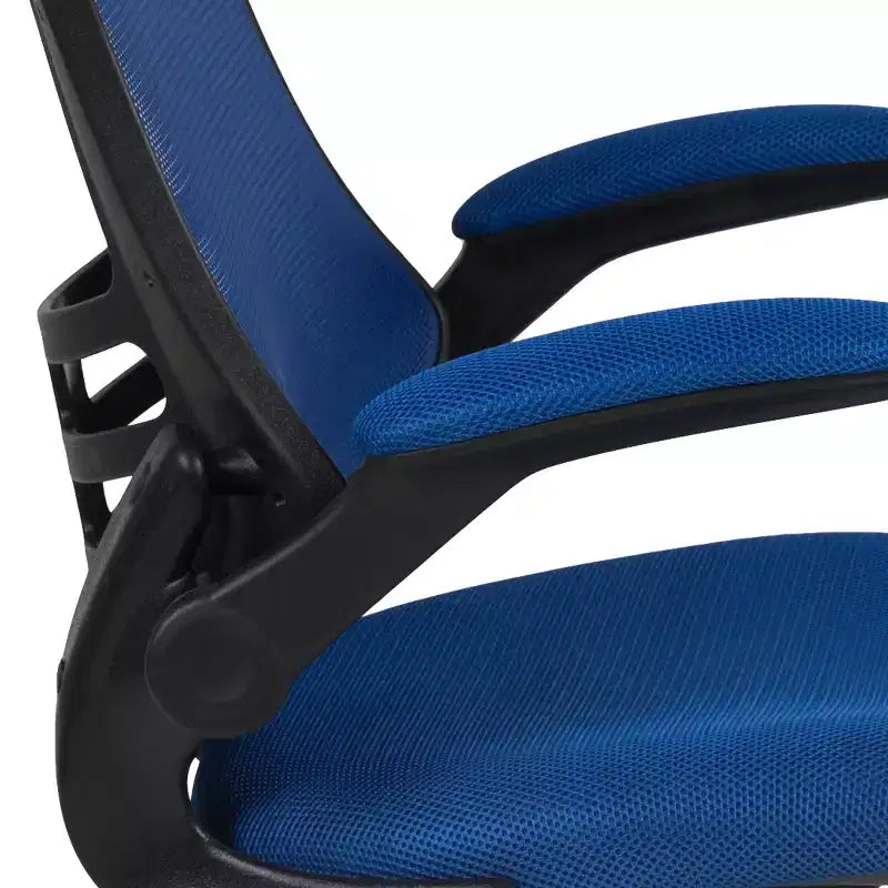 Sedia ergonomica da disegno in rete a schienale medio con poggiapiedi ad anello e braccioli ribaltabili, sedile singolo, colori assortiti