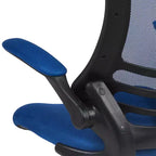 Sedia ergonomica da disegno in rete a schienale medio con poggiapiedi ad anello e braccioli ribaltabili, sedile singolo, colori assortiti