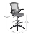 Sedia ergonomica da disegno in rete a schienale medio con poggiapiedi ad anello e braccioli ribaltabili, sedile singolo, colori assortiti