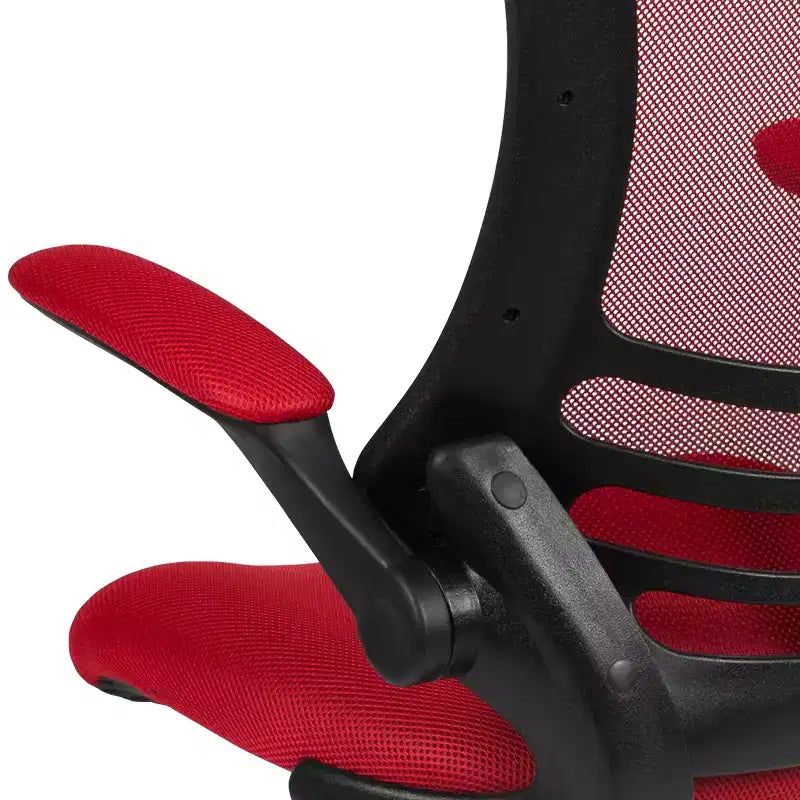 Sedia ergonomica da disegno in rete a schienale medio con poggiapiedi ad anello e braccioli ribaltabili, sedile singolo, colori assortiti